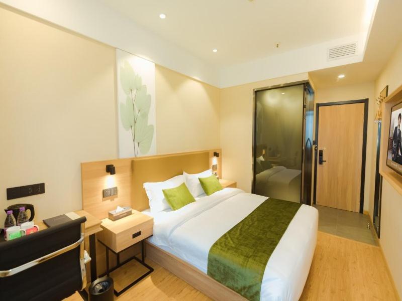 Greentree Inn Shanghai Huangxing Park Subway Station Express Hotel Zewnętrze zdjęcie