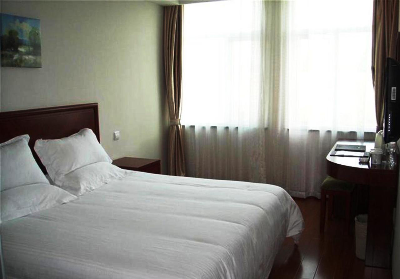 Greentree Inn Shanghai Huangxing Park Subway Station Express Hotel Zewnętrze zdjęcie