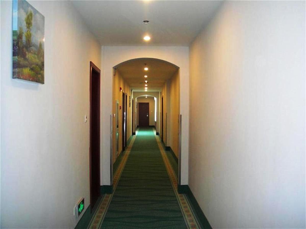 Greentree Inn Shanghai Huangxing Park Subway Station Express Hotel Zewnętrze zdjęcie