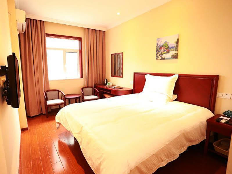 Greentree Inn Shanghai Huangxing Park Subway Station Express Hotel Zewnętrze zdjęcie
